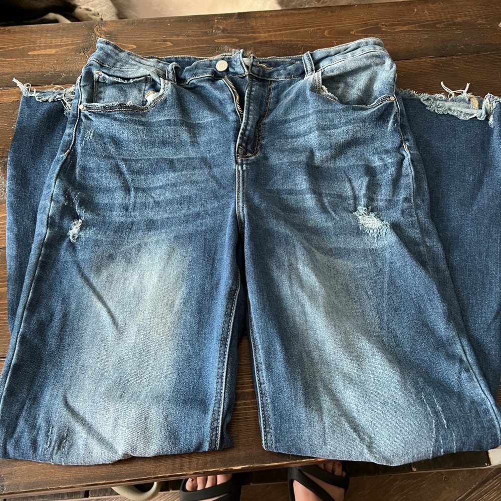 Womens risen jeans